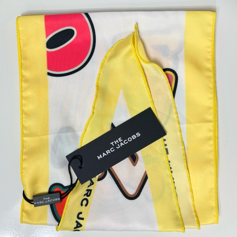 Marc Jacobs Letters Scarf in Multi Color NWT - Picture 2 of 11